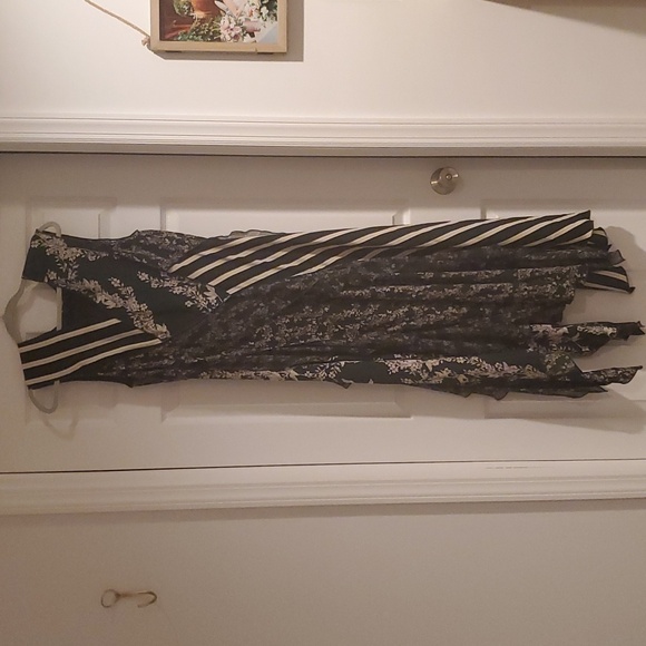 BCBG Maxazria Mixed Print Assymetric Dress - Picture 4 of 7